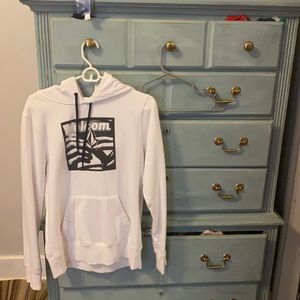 White volcom hoodie/ size medium